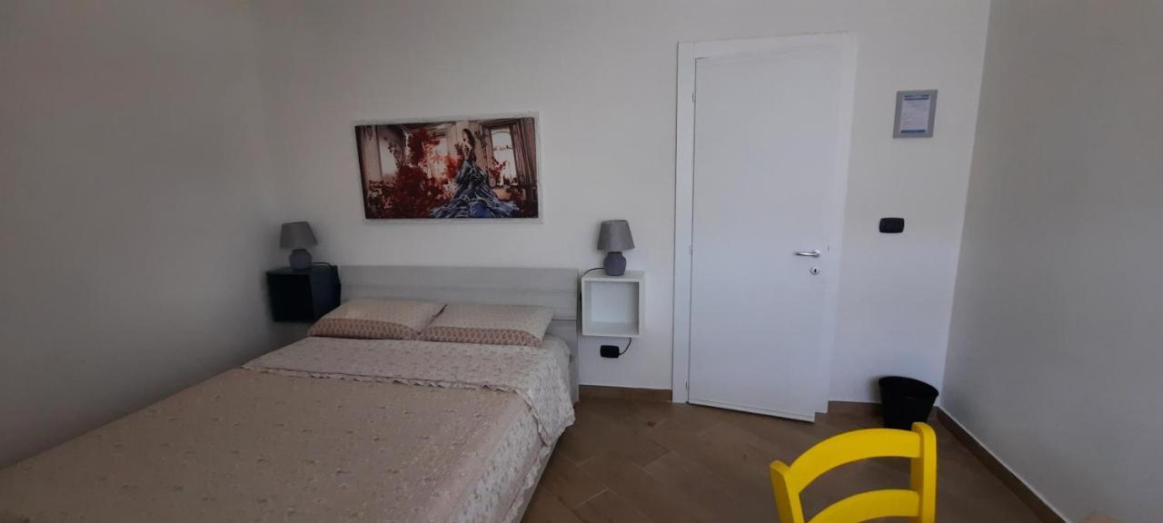 Casatua Apartment Таранто Екстериор снимка